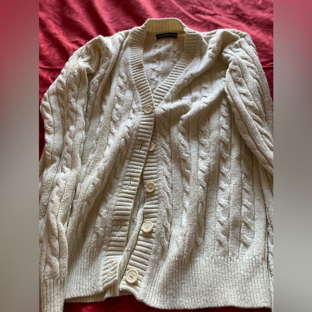 BrandyMelville sweater